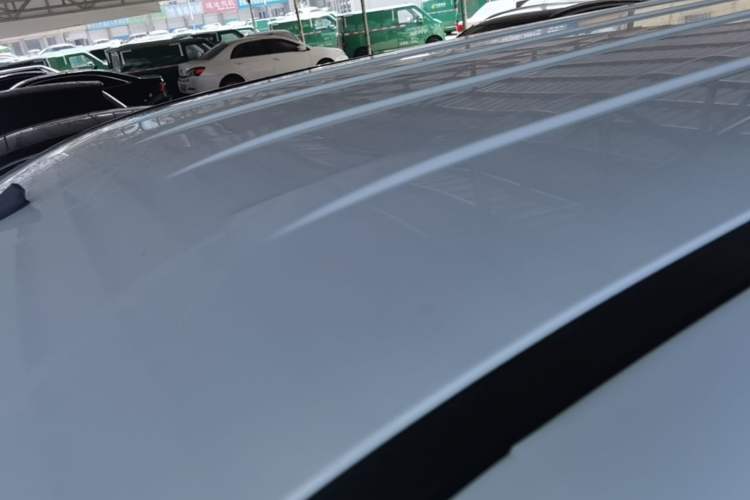 Used JAC Refine M3 2019 Creator Edition 1.8L Luxury Model Roof