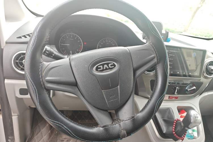 Used JAC Refine M3 2019 Creator Edition 1.8L Luxury Smart Version Steering Wheel