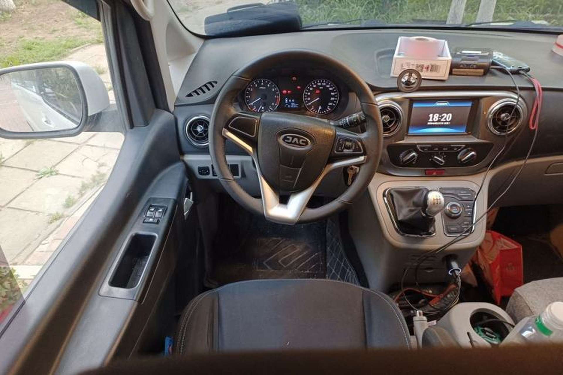 Used JAC Refine M3 2019 IKEA Edition 1.6L Luxury Smart Model Steering Wheel