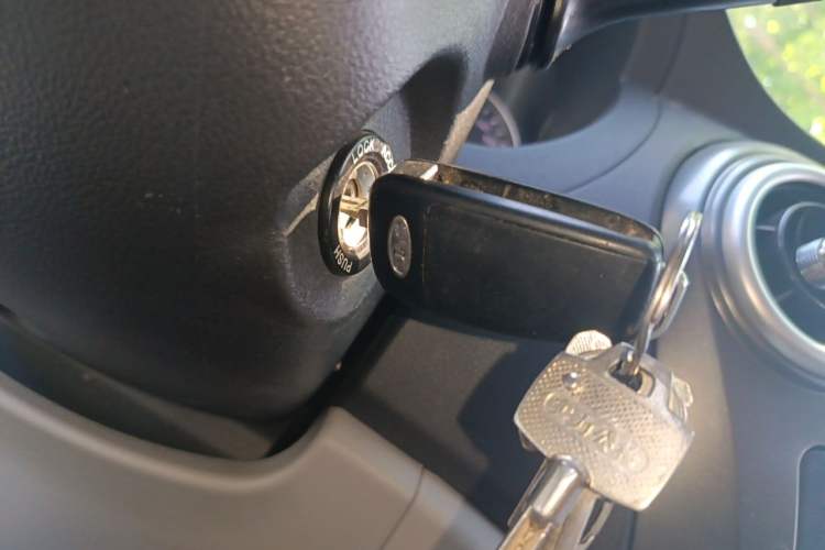 Used JAC Refine M3 2019 Creator Edition 1.8L Luxury Model Vehicle Key