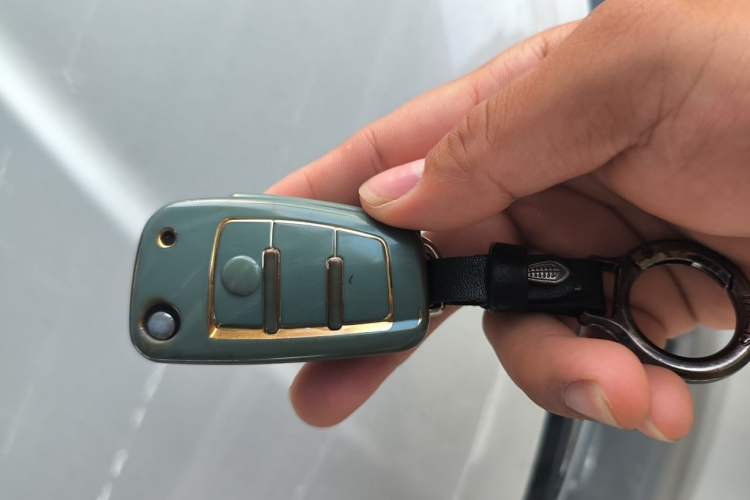 Used JAC Refine M3 2019 1.8L 5-Seater Express Edition Vehicle Key