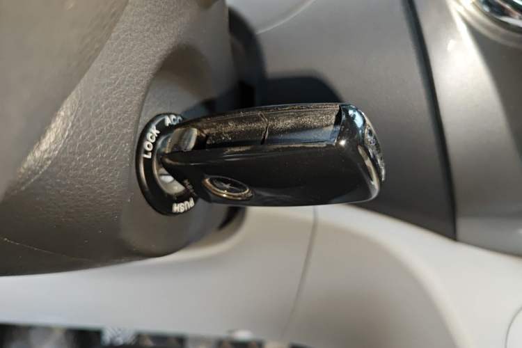 Used JAC Refine M3 2019 Creator Edition 1.8L Luxury Model Vehicle Key