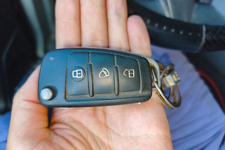 Used JAC Refine M3 2019 PLUS Maker Edition 1.8L Luxury Model Vehicle Key
