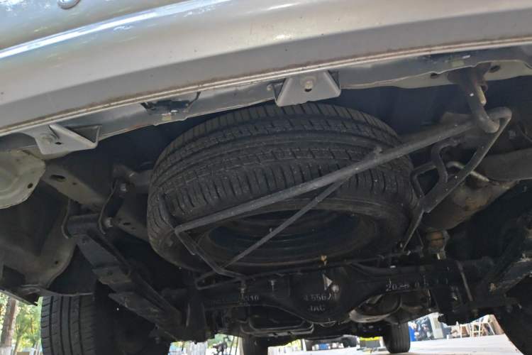 Used JAC Refine M3  Chassis Rear
