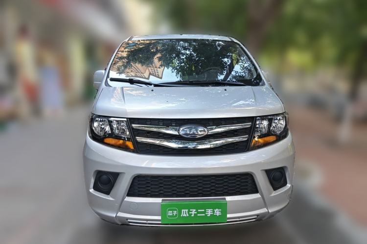 Used JAC Refine M3  Front