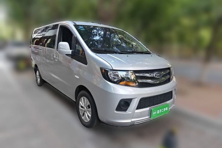 Used JAC Refine M3  Front Right 45 Deg