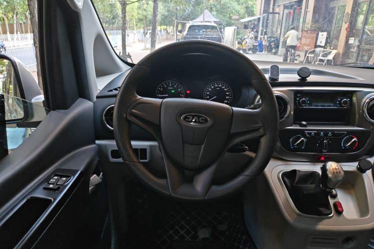 Used JAC Refine M3  Steering Wheel
