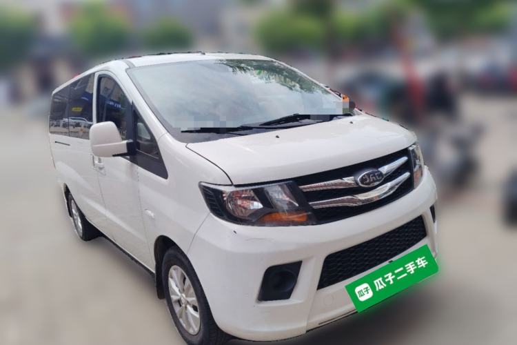 Used JAC Refine M3  Front Right 45 Deg