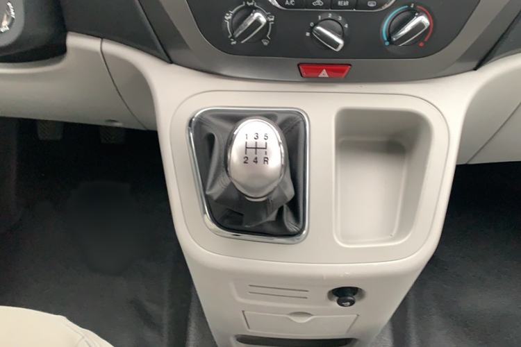 Used JAC Refine M3 2021 PLUS IKEA High-Power Edition 1.5T Luxury Model Gear Lever