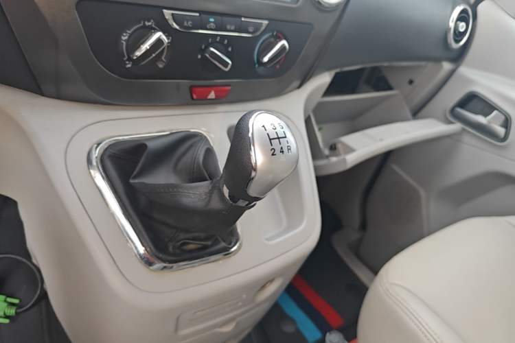 Used JAC Refine M3 2021 IKEA High-Power Edition 1.5T Luxury Model Gear Lever