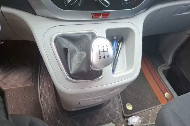 Used JAC Refine M3 2021 PLUS 1.8L 2-Seat Shuttle Version Gear Lever