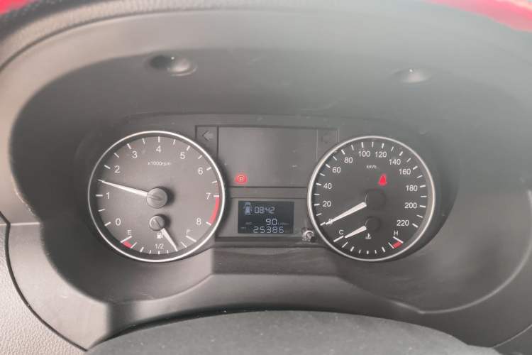 Used JAC Refine M3 2021 PLUS 1.8L 2-Seat Shuttle Version Instrument Cluster