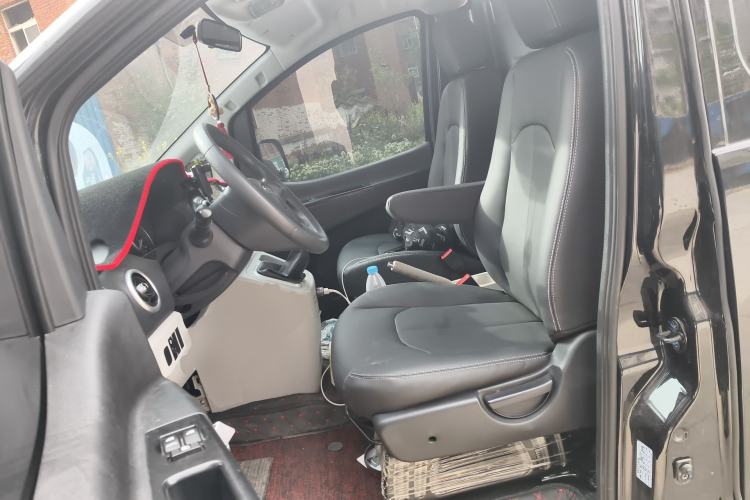 Used JAC Refine M3 2021 PLUS 1.8L 2-Seat Shuttle Version Left Front Seat