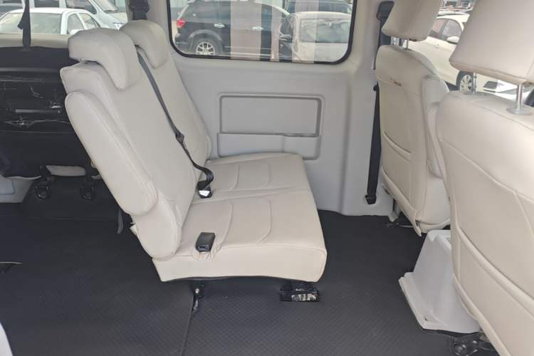 Used JAC Refine M3 2021 IKEA High-Power Edition 1.5T Luxury Model Left Rear Seat
