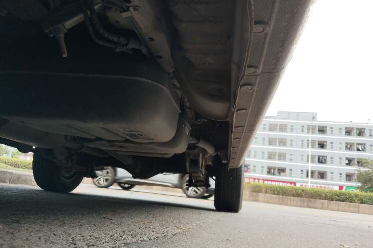 Used JAC Refine M3 2021 PLUS 1.8L 2-Seat Shuttle Version Left Side Sill