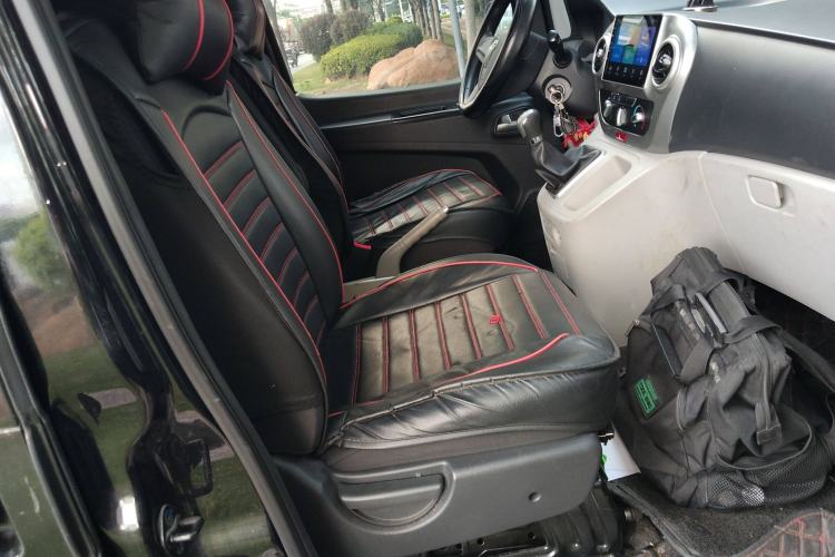 Used JAC Refine M3 2021 PLUS 1.8L 2-Seat Shuttle Version Right Front Seat