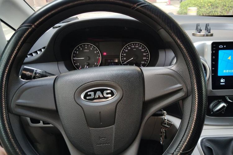 Used JAC Refine M3 2021 PLUS 1.8L 2-Seat Shuttle Version Steering Wheel