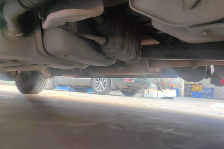 Used JAC Refine M3 2021 PLUS 1.8L 2-Seat Shuttle Version Chassis Rear Left