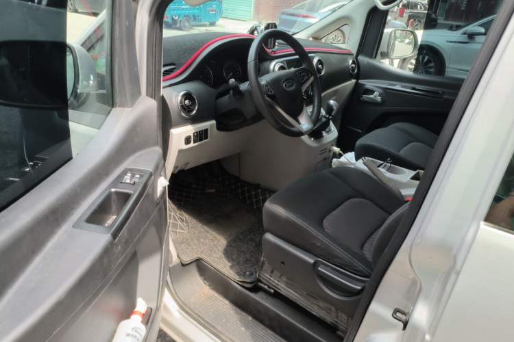 Used JAC Refine M3 2021 PLUS 1.8L 2-Seat Shuttle Version Driver Seat