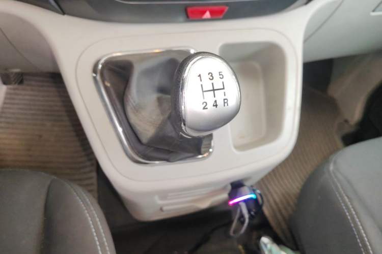 Used JAC Refine M3 2021 PLUS IKEA High-Power Edition 1.5T Luxury Model Gear Lever