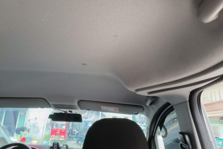 Used JAC Refine M3 2021 PLUS 1.8L 2-Seat Shuttle Version Headliner