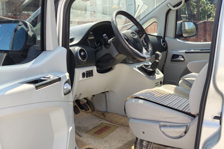 Used JAC Refine M3 2021 IKEA High-Power Edition 1.5T Luxury Smart Model Interior 6