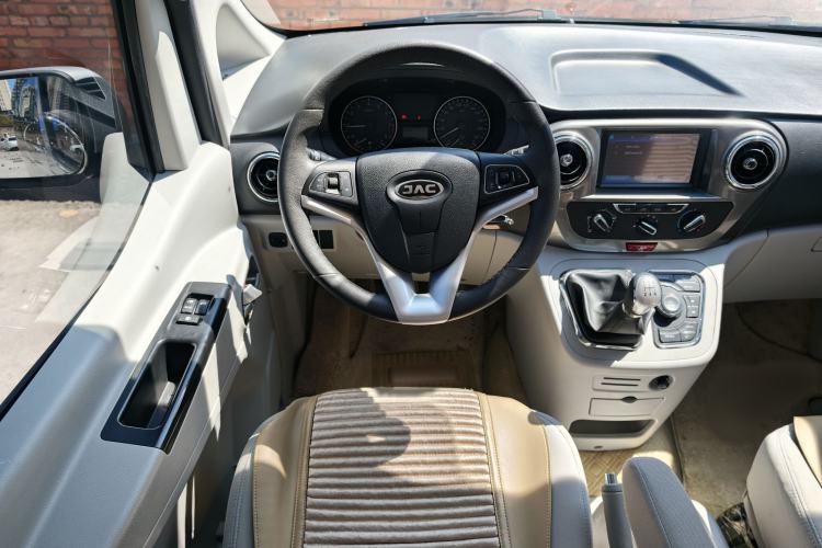 Used JAC Refine M3 2021 IKEA High-Power Edition 1.5T Luxury Smart Model Interior 7
