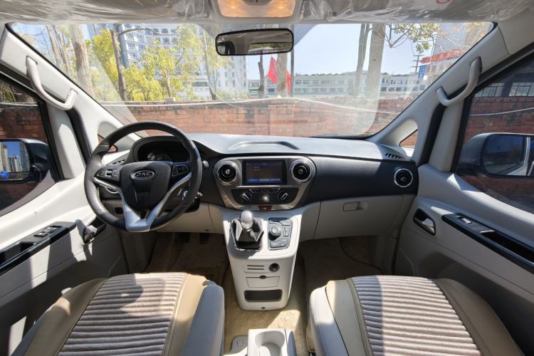 Used JAC Refine M3 2021 IKEA High-Power Edition 1.5T Luxury Smart Model Interior 8