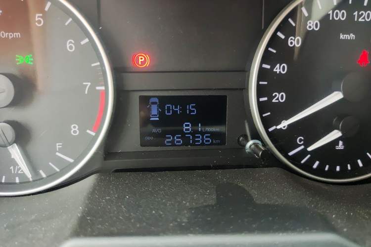 Used JAC Refine M3 2021 IKEA High-Power Edition 1.5T Luxury Model Odometer Close Up
