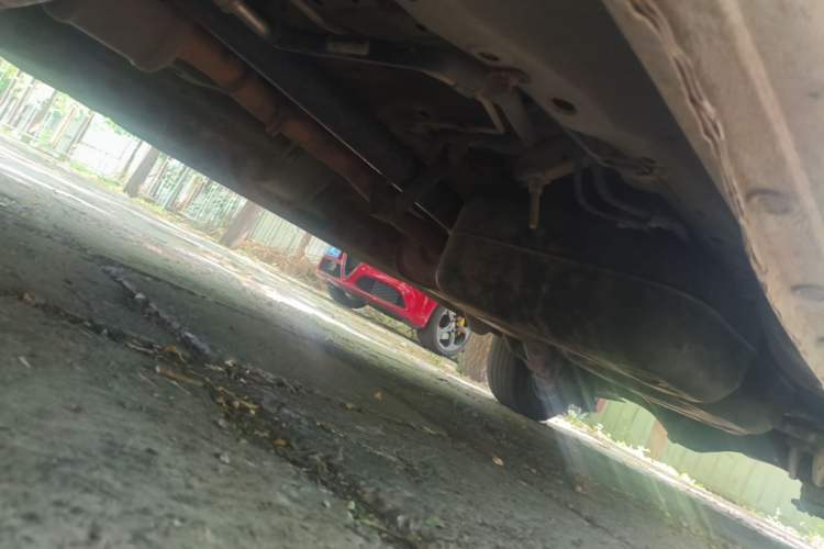 Used JAC Refine M3  Chassis Front Left