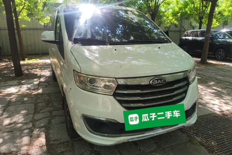 Used JAC Refine M3  Front Right 45 Deg