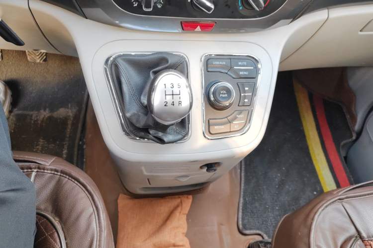 Used JAC Refine M3 2021 IKEA High-Power Edition 1.5T Luxury Smart Model Gear Lever