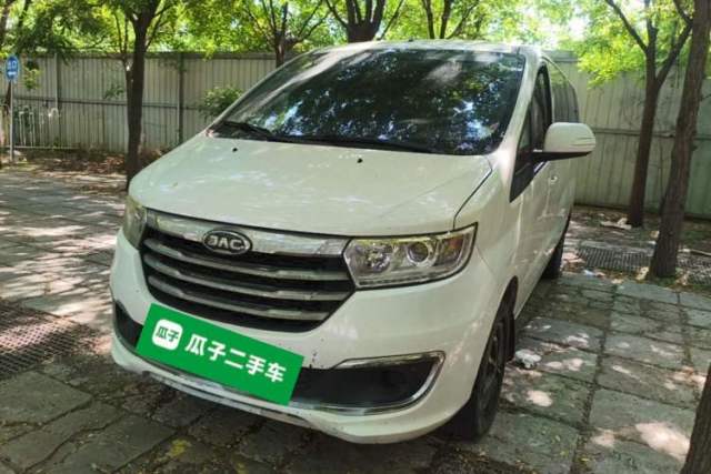 Used JAC Refine M3 