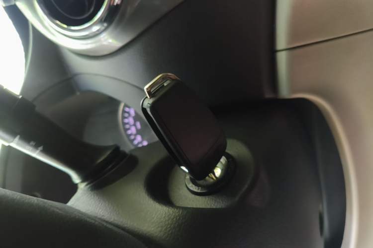 Used JAC Refine M3  Vehicle Key