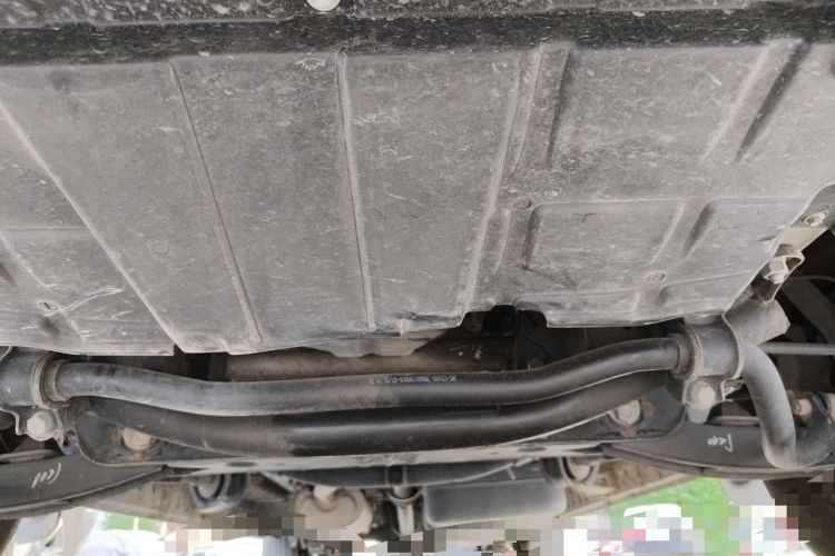 Used JAC Refine M3 2022 PLUS 1.8L 7-seater Standard Model Chassis Front