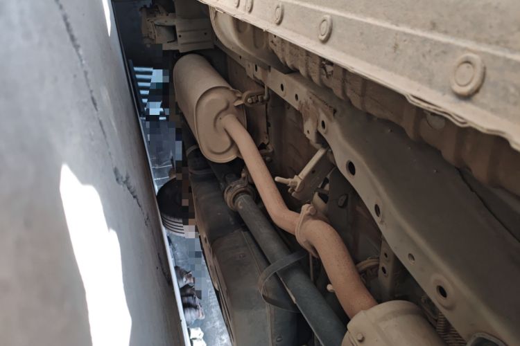 Used JAC Refine M3 2022 1.8L 7-seat Standard Edition Chassis Front Right