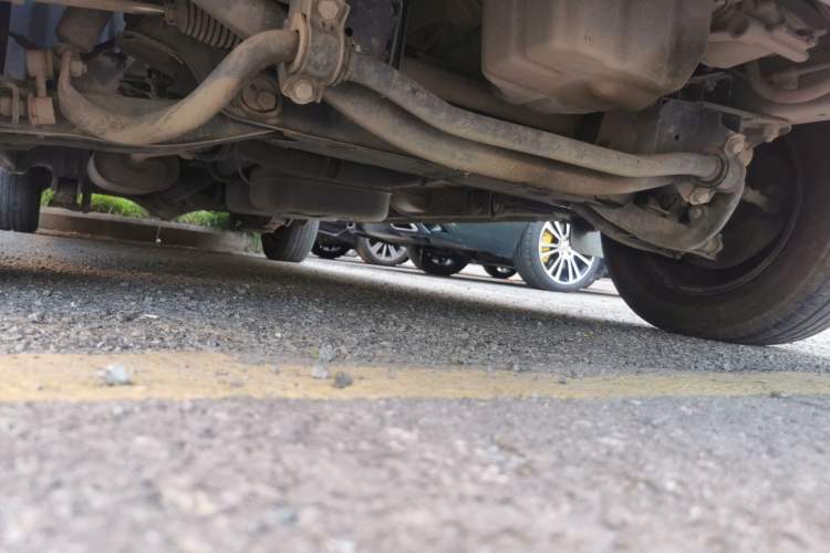 Used JAC Refine M3 2022 1.8L 7-seat Standard Edition Chassis Front Right