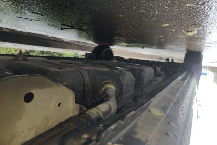 Used JAC Refine M3 2022 PLUS 1.5T 7-Seater Standard Model Chassis Front Right