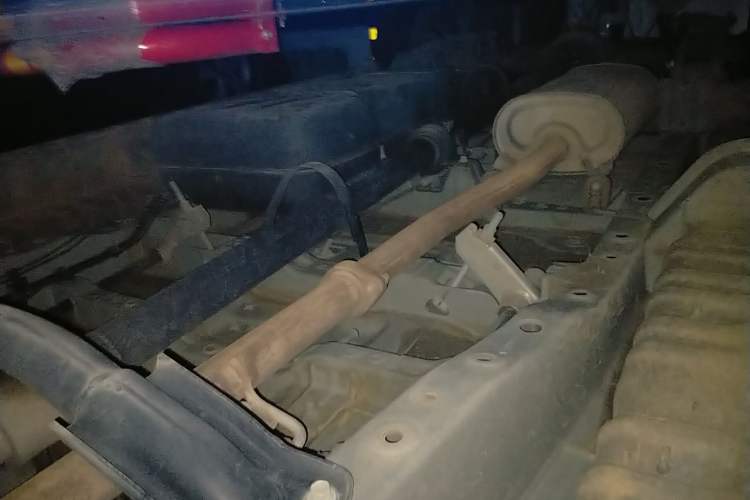 Used JAC Refine M3 2022 PLUS Standard Model 1.5T Chassis Front Right