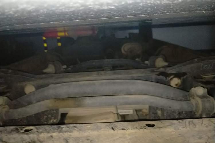 Used JAC Refine M3 2022 PLUS Standard Model 1.5T Chassis Front