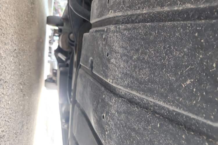 Used JAC Refine M3 2022 PLUS 1.5T 7-Seater Standard Model Chassis Front