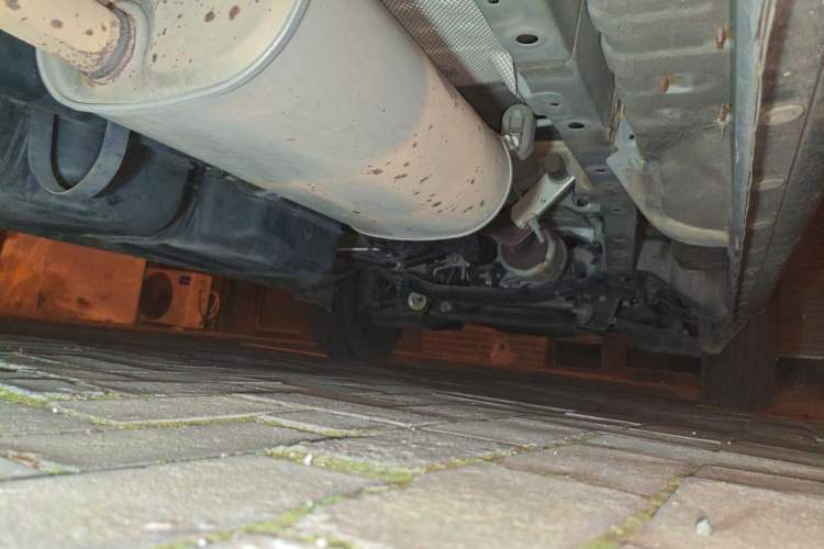 Used JAC Refine M3 2022 PLUS 1.8L 7-seater Standard Model Chassis Rear Right