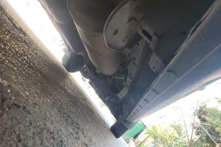 Used JAC Refine M3 2022 PLUS 1.5T 7-Seater Standard Model Chassis Rear Right
