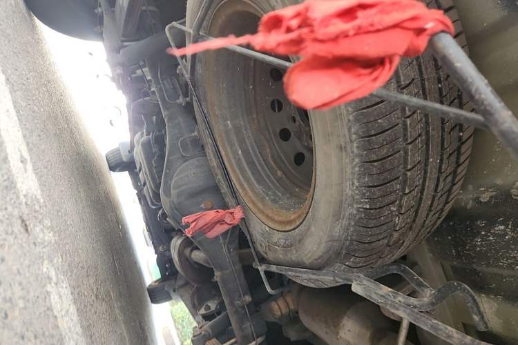 Used JAC Refine M3 2022 PLUS 1.5T 7-Seater Standard Model Chassis Rear