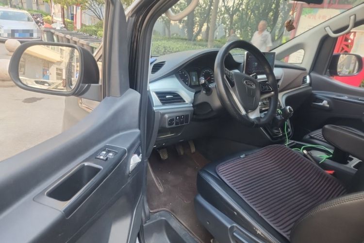 Used JAC Refine M3 2022 PLUS 1.5T 7-Seater Standard Model Driver Seat
