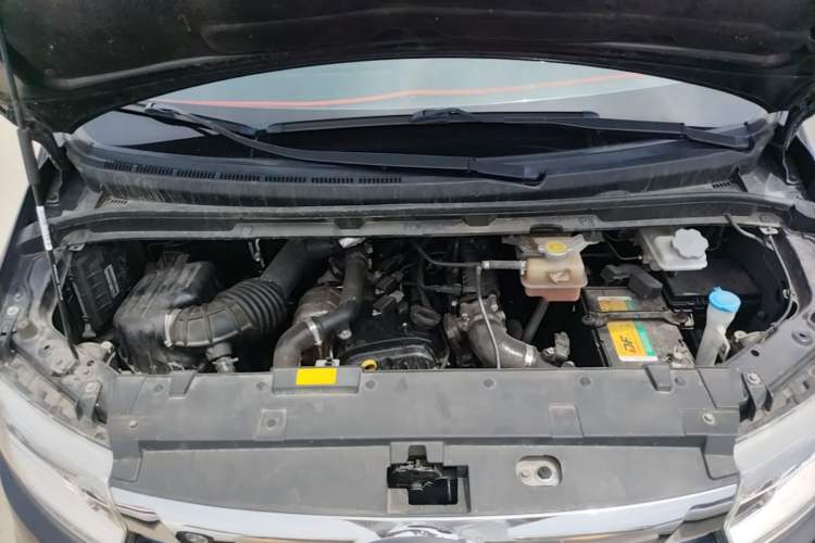 Used JAC Refine M3 2022 PLUS IKEA High-Power Version 1.5T Comfort Model Engine Bay