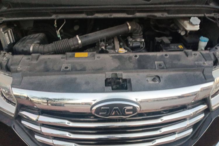 Used JAC Refine M3 2022 PLUS IKEA Edition 1.8L Comfort Version Engine Bay
