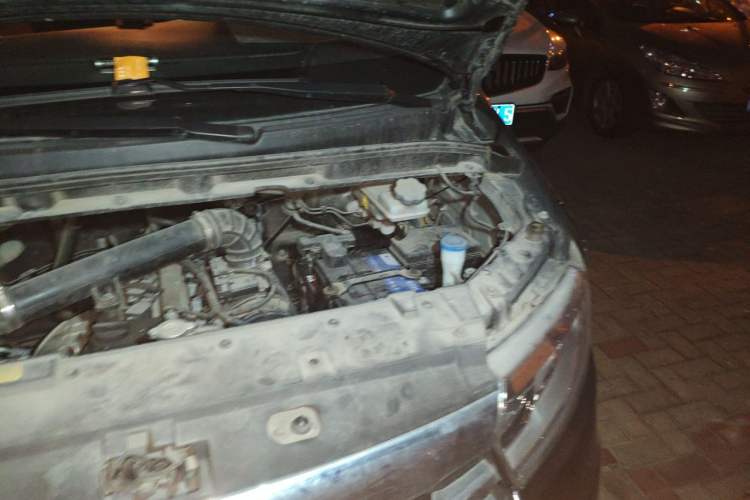 Used JAC Refine M3 2022 PLUS 1.8L 7-seater Standard Model Engine Bay Left