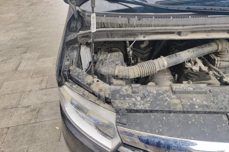 Used JAC Refine M3 2022 PLUS IKEA Edition 1.8L Comfort Version Engine Bay Right