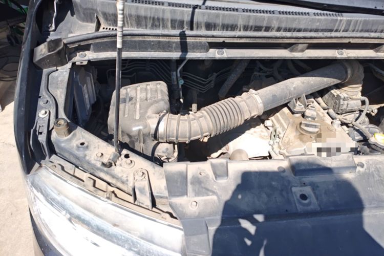 Used JAC Refine M3 2022 1.8L 7-seat Standard Edition Engine Bay Right